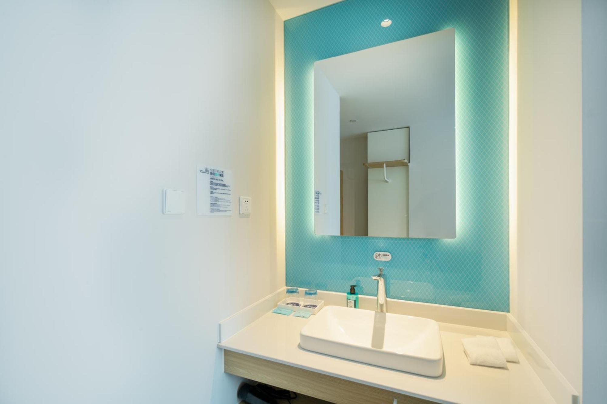 Holiday Inn Express Shanghai Pudong Zhangjiang By Ihg المظهر الخارجي الصورة